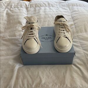 Prada sneaker